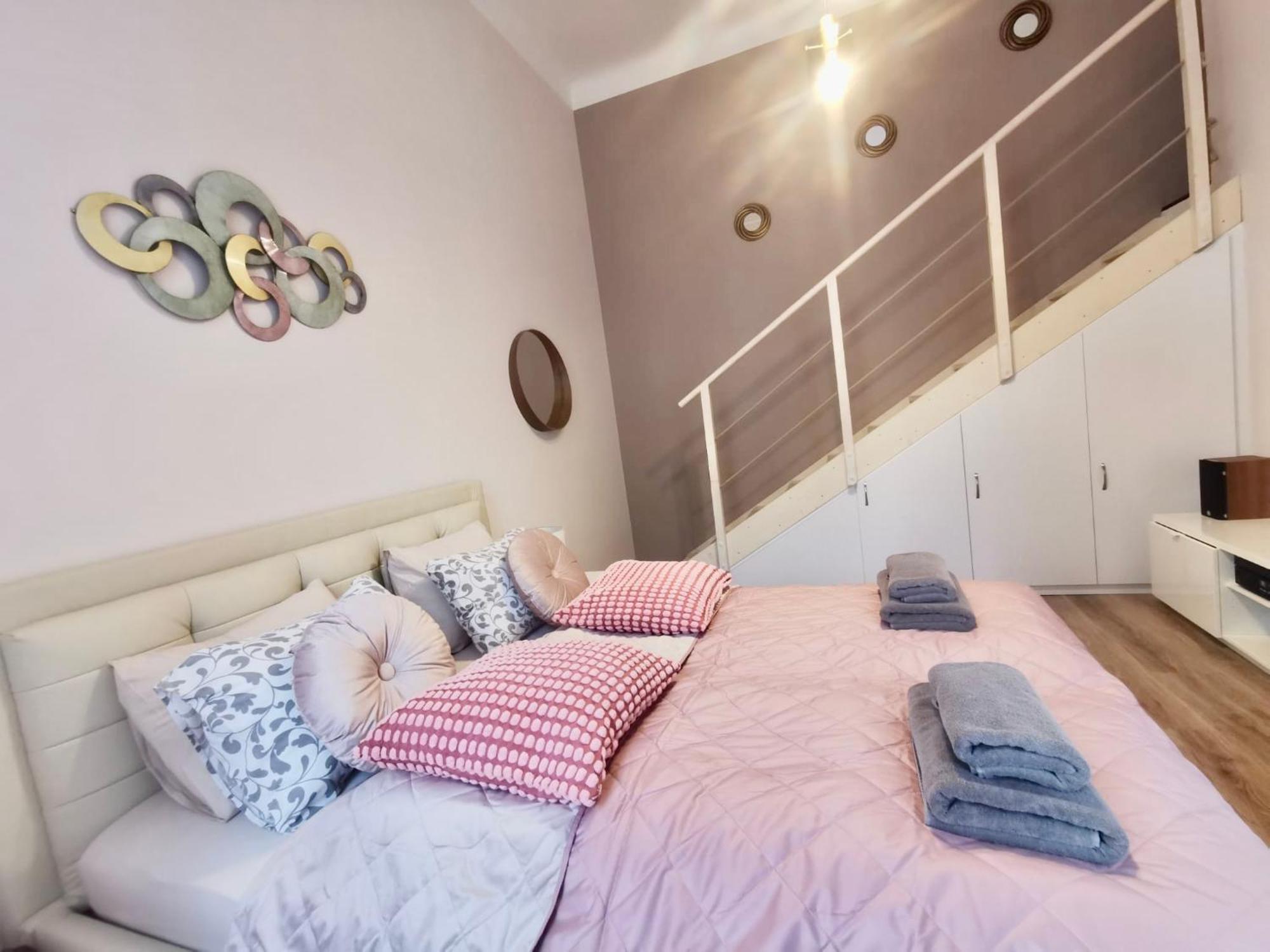 Goldcentral Apartment Comfort Budapeste Exterior foto